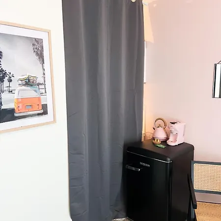 Studio's Apartment *