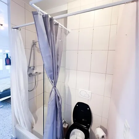 Studio's Apartment *